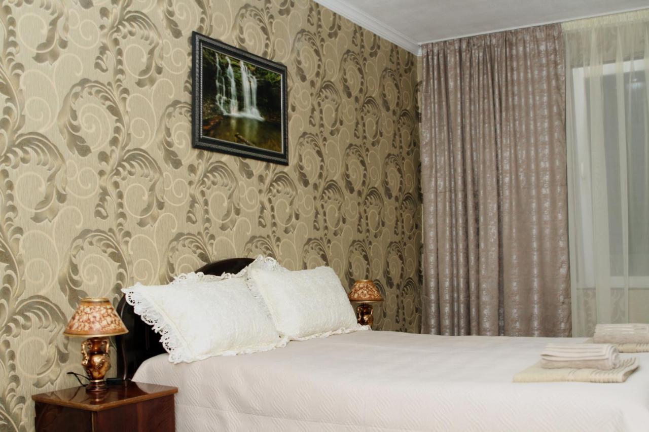 Georgian Hosts Tbilisi Hotel Екстериор снимка